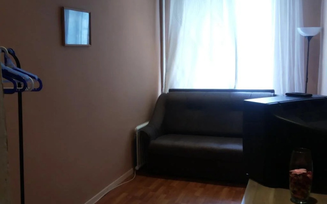 Guest Rooms on 15 liniya