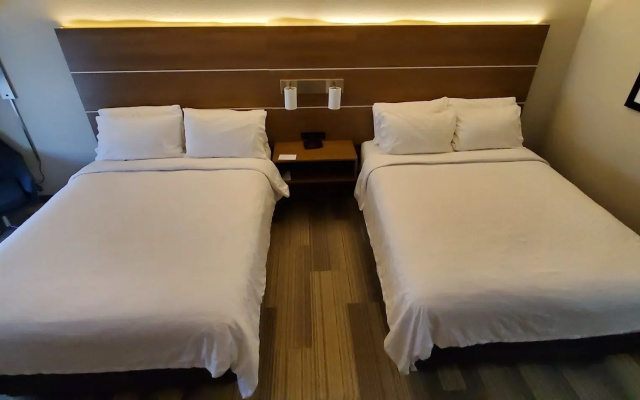 Holiday Inn Express Hotel and Suites Kinston by IHG