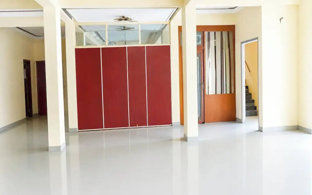Hotel V International Inn Agra