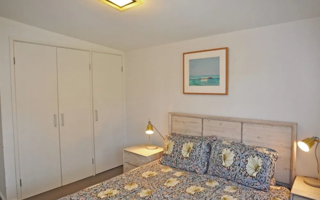 52 On Bayview - Pet Friendly (Outside Only)