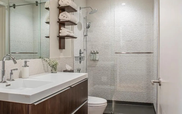 Elevation Lofts Hotel