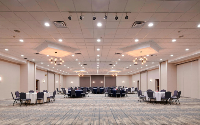 Four Points by Sheraton Cleveland-Eastlake