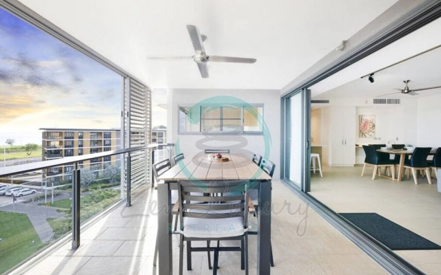 ZEN OCEANIA - 2 Bedroom Ocean View