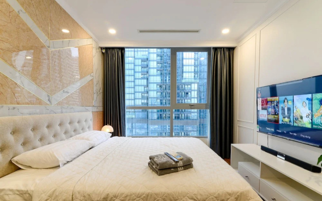 Kays Home-Vinhomes Luxury
