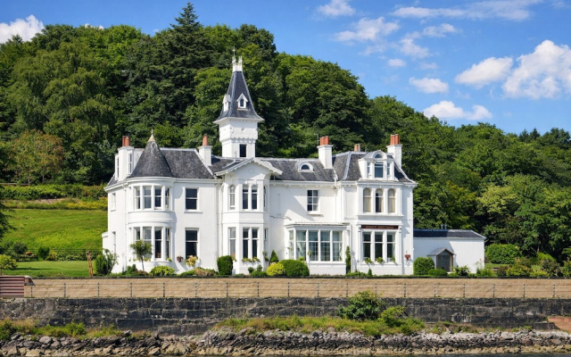Lipton House