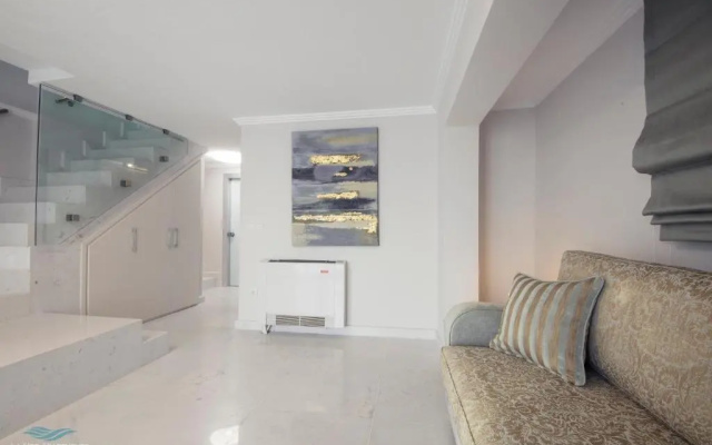 La Mer Apartments
