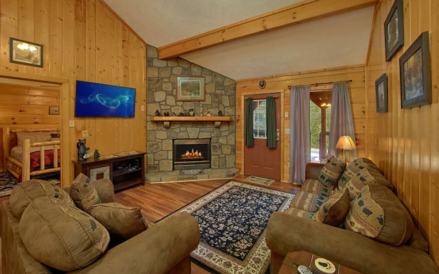 Bear Creek - 2 Br Cabin