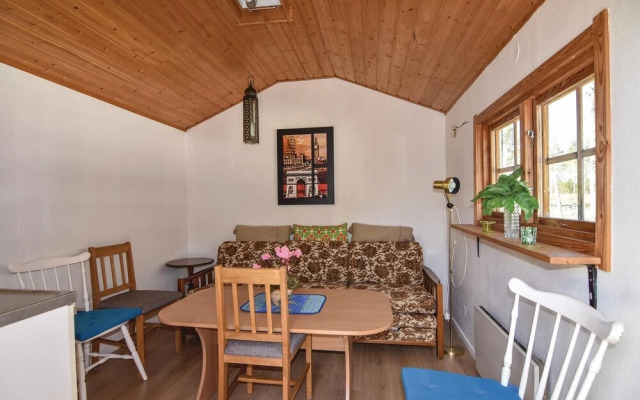 Amazing Home in Hammarö With 2 Bedrooms