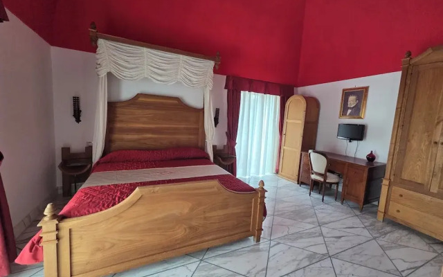 Antico Casale Russo