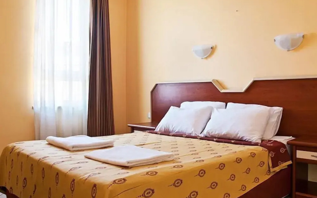 Albatros Apart Hotel