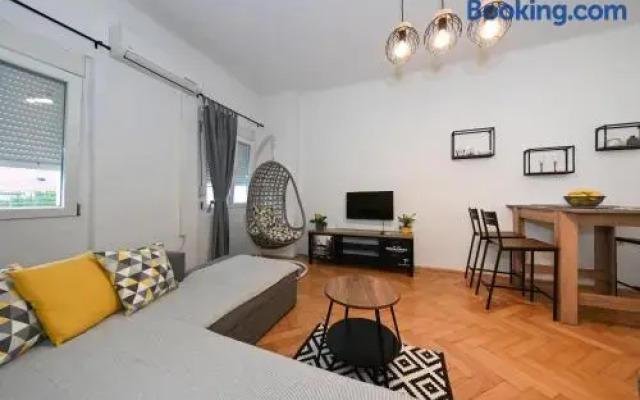 Zara Apartment