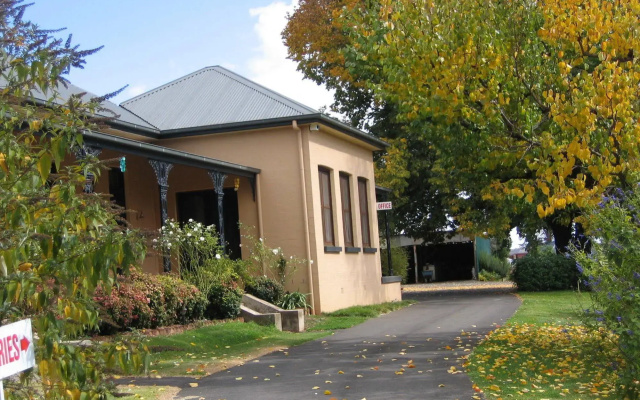 Melview Greens Apartments