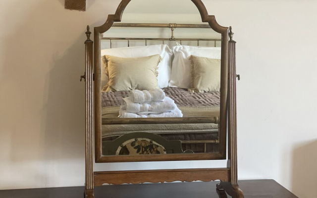 Queensbury Loft