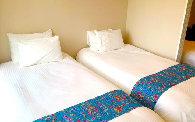 Tenpoint Hotel OKOU