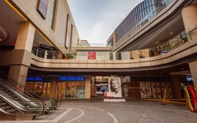 Yingchao Apartment