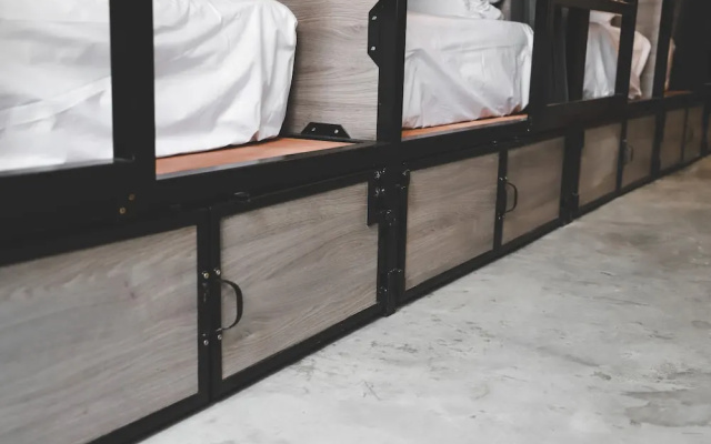The Cube Hostel Khaosan