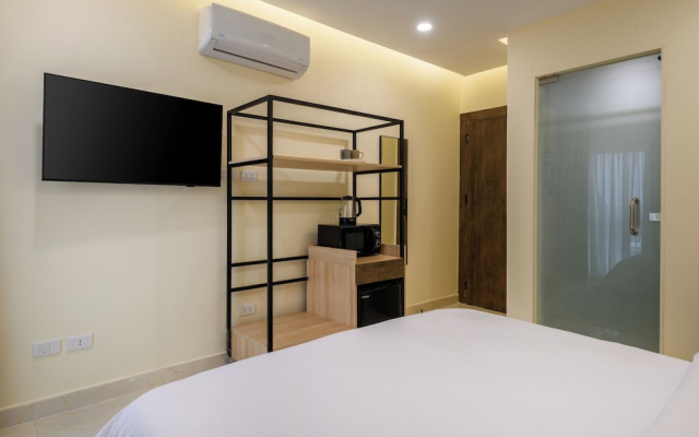 Hazel Spaces Heliopolis