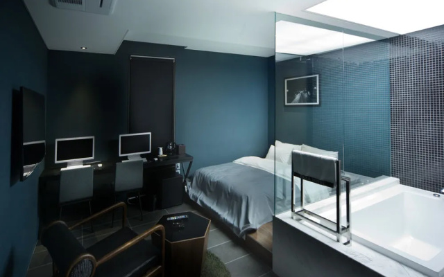 Zaza Hotel