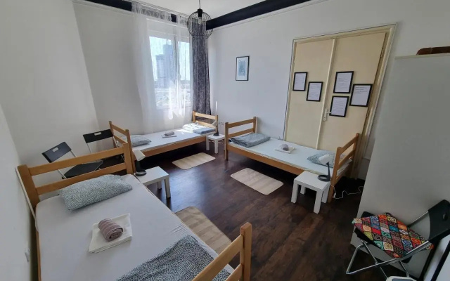 Downtown Belgrade Hostel and Apartments