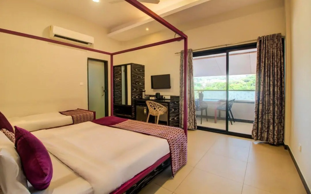 Bharat Hotel
