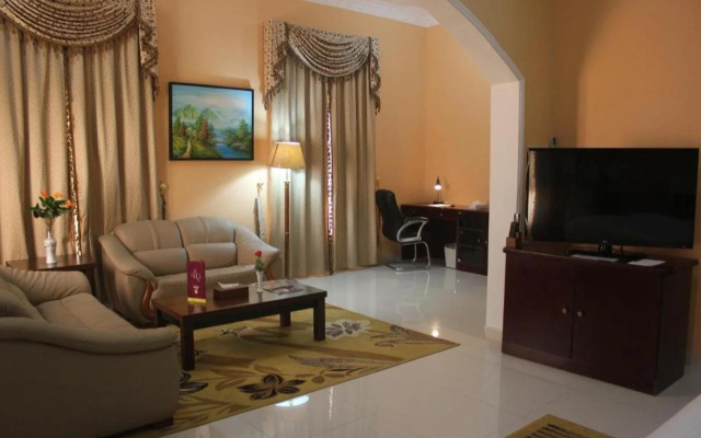 Royal Gardens Hotel