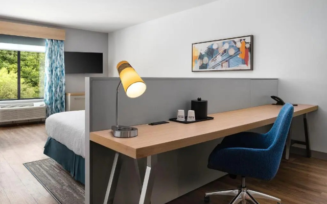 Hilton Garden Inn Grapevine at Silverlake Crossing