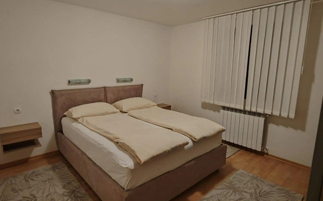 Apartments Giana