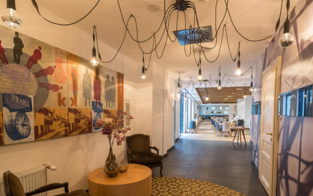 Отель INNSIDE by Melia Prague Old Town