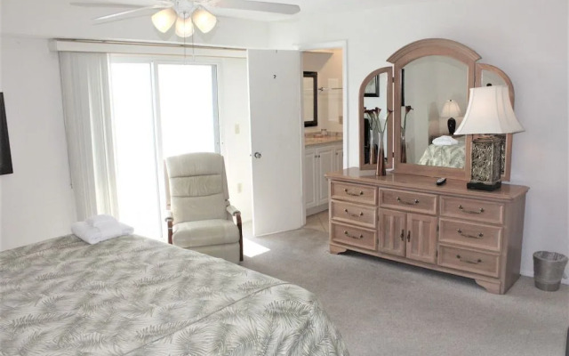 Jamaica Royale 602 - 2 Br Condo