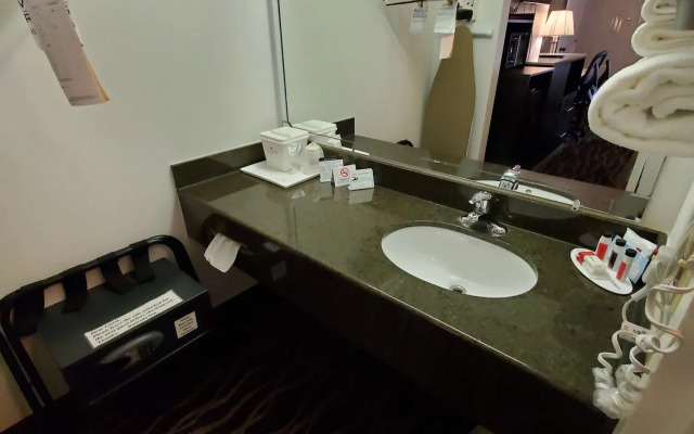 Ramada By Wyndham Temple Terrace/Tampa North