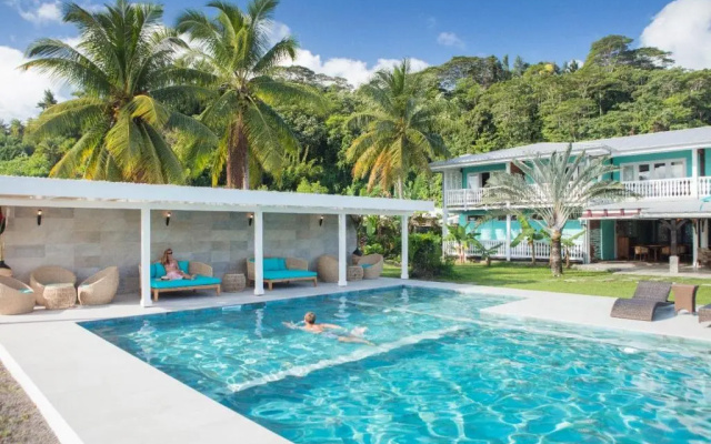 Raiatea Lodge Hotel