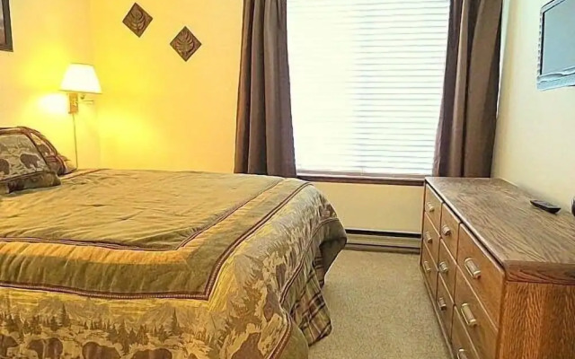 106 Premium Condo