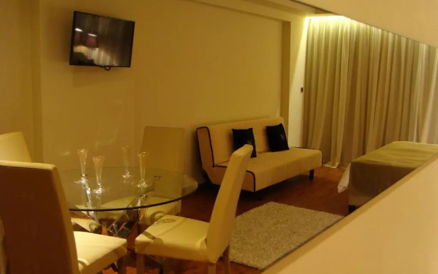 Golden Suites & Spa