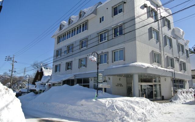 Hakuba Echo Hotel Хакуба вид на фасад