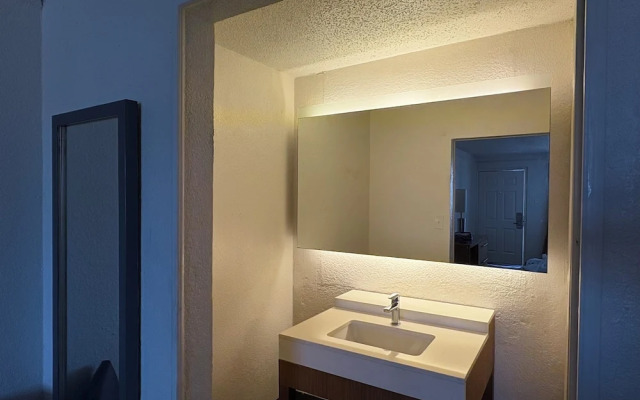 GO2 Inn & Suites by Relianse