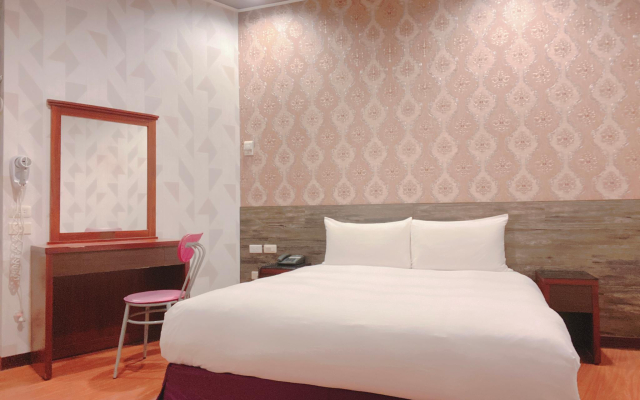 Center Hotel