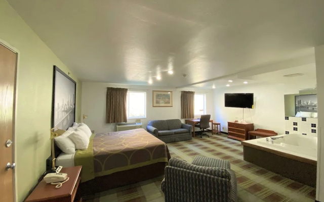 Super 8 Pittsburgh Monroeville
