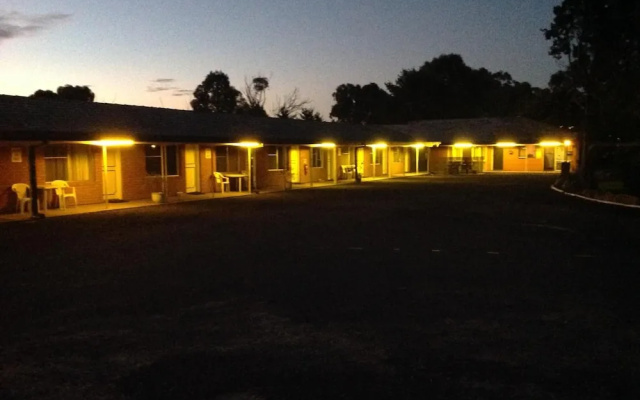 Altona Motel