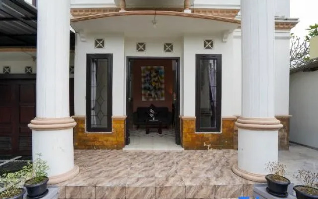 The Lavana Dzawani Villa Godean