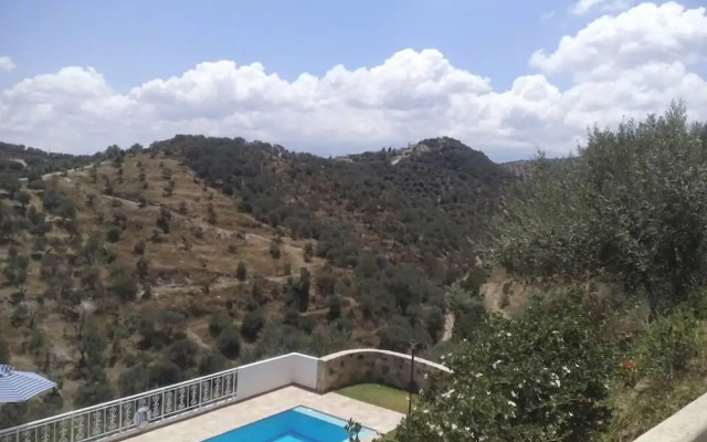 Ilios Village