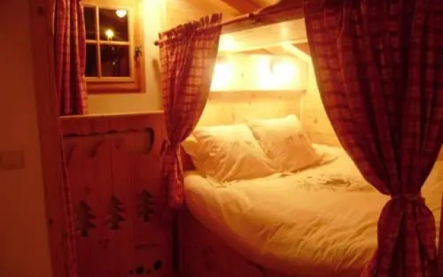 Chalet Altitude 1057