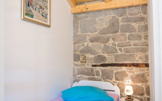Charming 5-bed House in Split