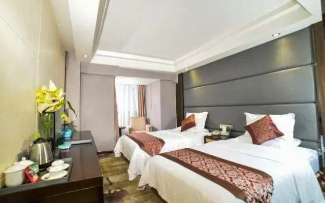 Qixin Hotel (Nine Eyes Bridge)