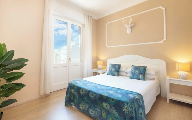 Cagliari Center Charming by Accomodo