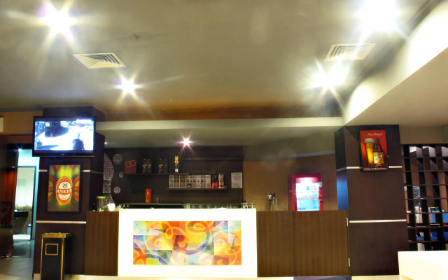 Sutanraja Hotel Convention & Recreation