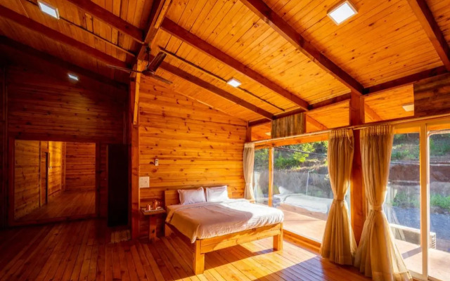 SaffronStays Cabana
