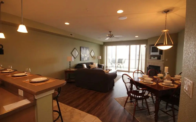 Lands End 218 - 3 Br Condo