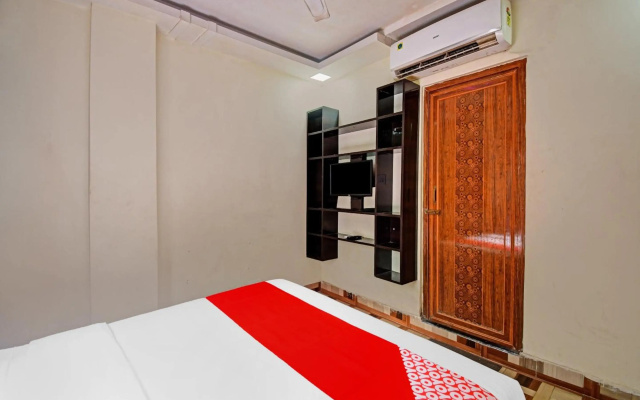 OYO Flagship 80512 Hotel New Aamaze Inn