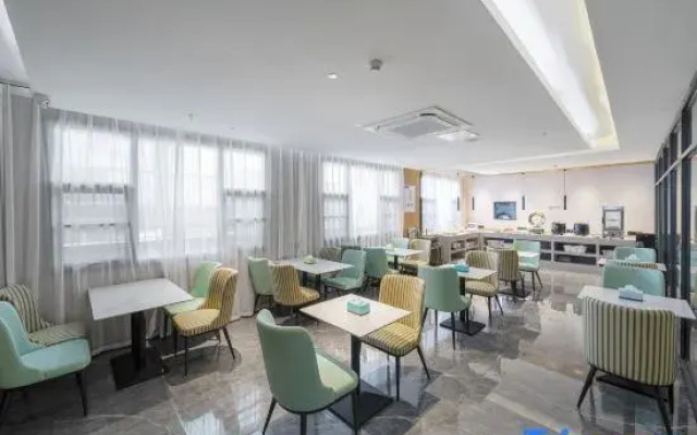 Yeste Hotel (Bose Napo Xingfu Road)