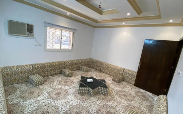Naser Apartments